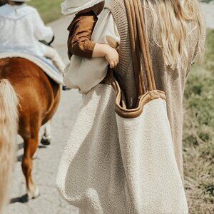 Studio Noos Ecru Lammy Teddy Mom Bag NWT